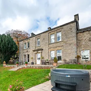  Holiday home Hazel Brow House United Kingdom