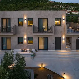  Apartment Topos Greece