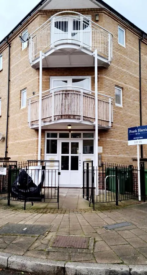 Apartment 1 Bed Apartment, Peckham Rye London