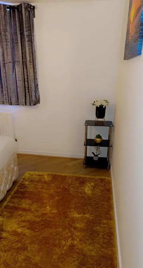1 Bed Apartment, Peckham Rye London Apartment